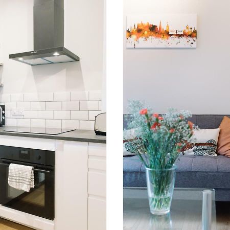 Beautiful City Centre Apartment - Holyrood Park Единбург Екстер'єр фото